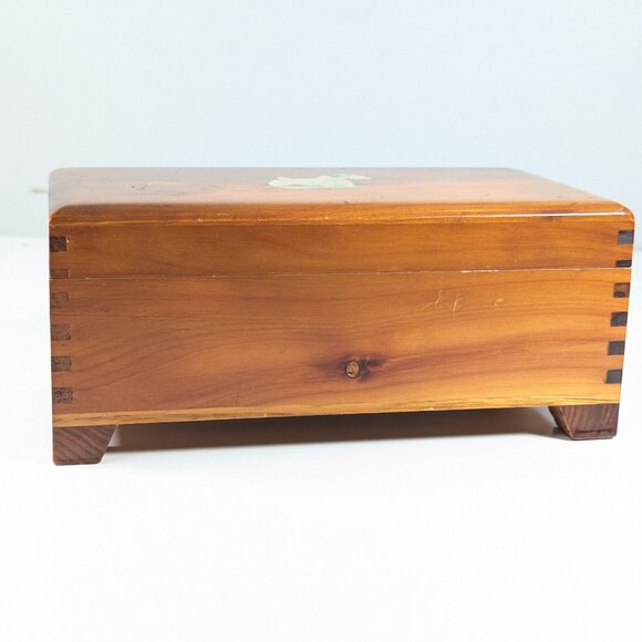 Vintage 1940s wooden desk storage box with Terrier Dog on lid, cigar storage box - Picture 7 of 12